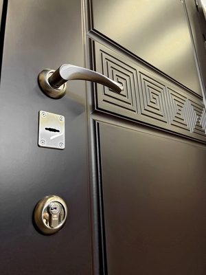 Ручка, вид спереди Ручка, вид спереди