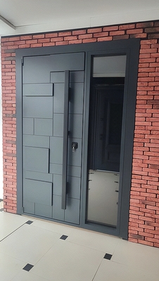 Современная входная дверь